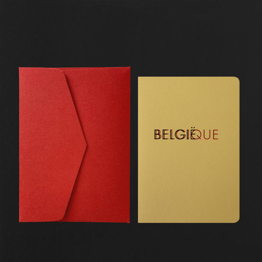 Carte postale BELGIËQUE + enveloppe carmin